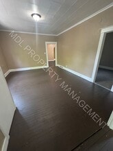 120 N Oakley St in Saginaw, MI - Building Photo - Building Photo