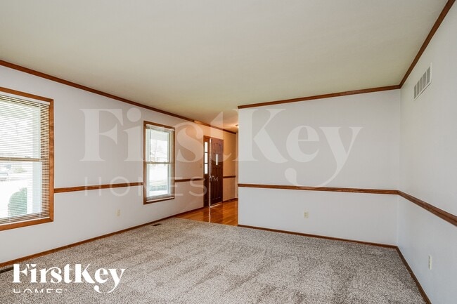 3217 Yale Blvd in St. Charles, MO - Building Photo - Building Photo