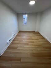 128 E 22nd St, Unit B in Chester, PA - Foto de edificio - Building Photo