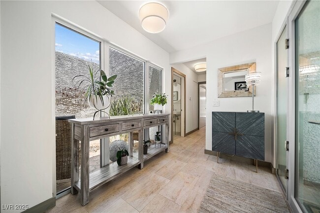 property at 3027 Bel Air Dr