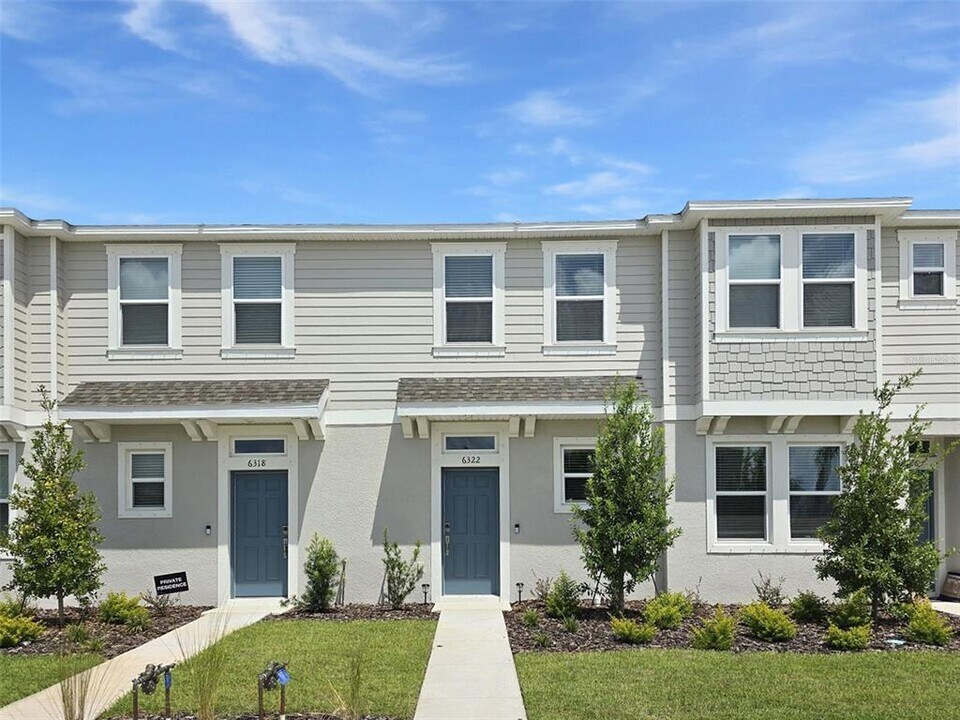 6322 Whetstone Ct in Palmetto, FL - Building Photo