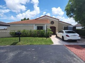 559 SW 88th Pl E in Miami, FL - Building Photo