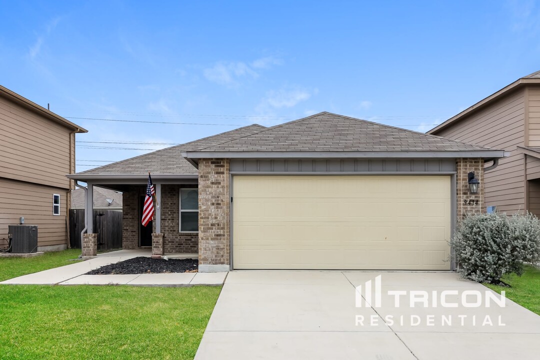 9414 Sandy Rdg Wy in San Antonio, TX - Building Photo