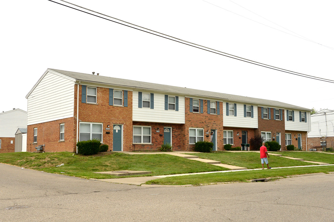 Burney View in Cincinnati, OH - Building Photo