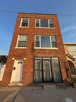 4621 S Archer Ave in Chicago, IL - Building Photo