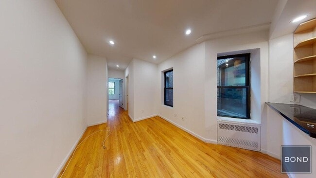 property at 439 W 51st St