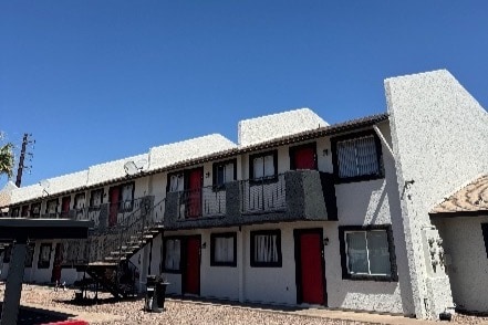 Casita Robles Apartments in Phoenix, AZ - Building Photo - Building Photo