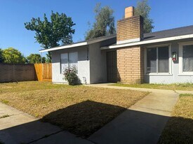 1714 Conestoga Dr in Merced, CA - Building Photo