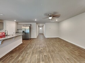 302 Crooked Pne Ct in Columbia, SC - Building Photo - Building Photo