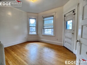 325 Faneuil St, Unit 3 in Boston, MA - Building Photo - Building Photo