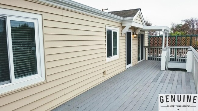 property at 1008 England St