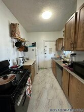 32 Glenville Ave, Unit 3 in Boston, MA - Building Photo - Building Photo