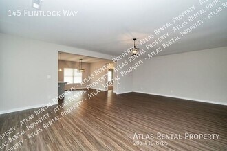 145 Flintlock Wy in New Market, AL - Building Photo - Building Photo