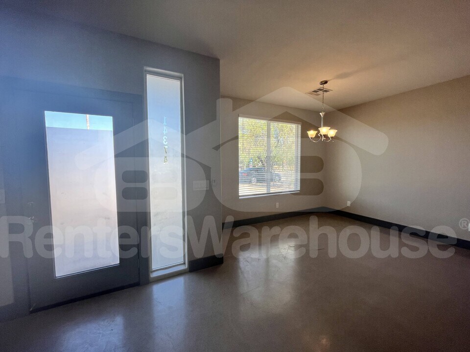 1437 E Roosevelt St in Phoenix, AZ - Building Photo