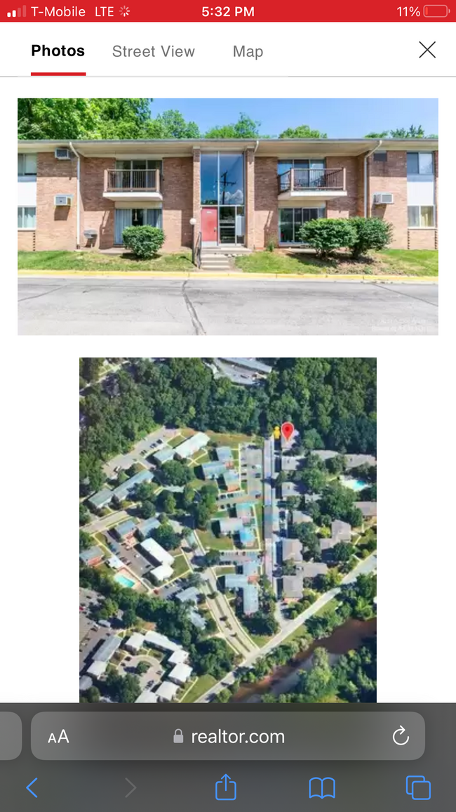 property at 1241 Island Dr