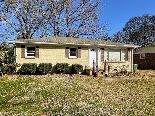 1921 Stevens Ave NE in Huntsville, AL - Building Photo - Building Photo