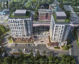 705 Davis Dr in Newmarket, ON - Building Photo