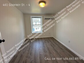 461 Godfrey St in Bethel, PA - Building Photo - Building Photo