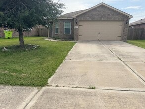 5022 Beck Ln in Rosenberg, TX - Building Photo - Building Photo