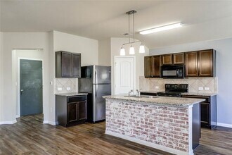 5800 Montrelia Dr in Austin, TX - Building Photo - Building Photo