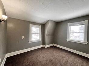 554 Brighton Ave in Toledo, OH - Building Photo - Building Photo