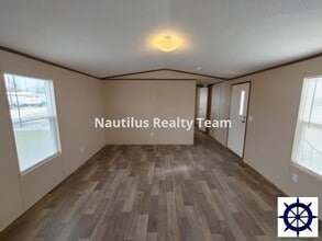 5115 E 14th St in Panama City, FL - Building Photo - Building Photo