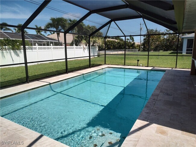 5126 SW 19th Pl in Cape Coral, FL - Building Photo - Building Photo