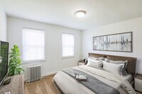 1018 Stoll St photo'