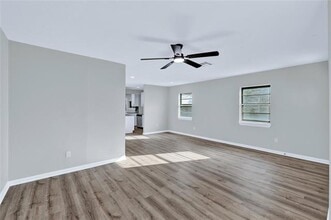 520 Harlem Ave in Waco, TX - Building Photo - Building Photo