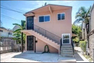 4225-4227 Whittier St in San Diego, CA - Building Photo