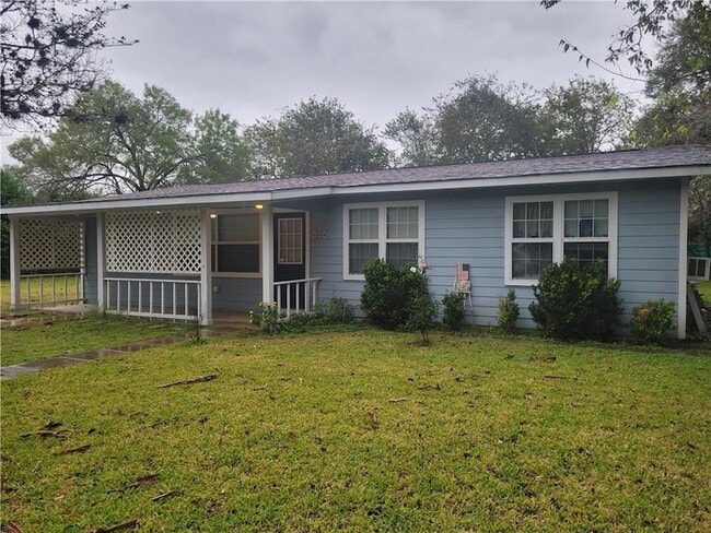 property at 609 Cottonwood St