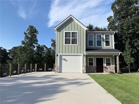 4 McHugh Ln in Bella Vista, AR - Building Photo