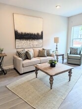 Dawson Creek Apartments in Sevierville, TN - Foto de edificio - Building Photo