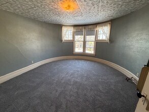 227 E School St in Owatonna, MN - Building Photo - Building Photo