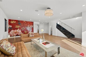 411 Grand Blvd in Los Angeles, CA - Building Photo - Building Photo