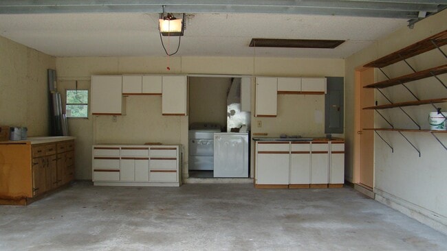 1296 Sykes Rd SE in Palm Bay, FL - Building Photo - Building Photo