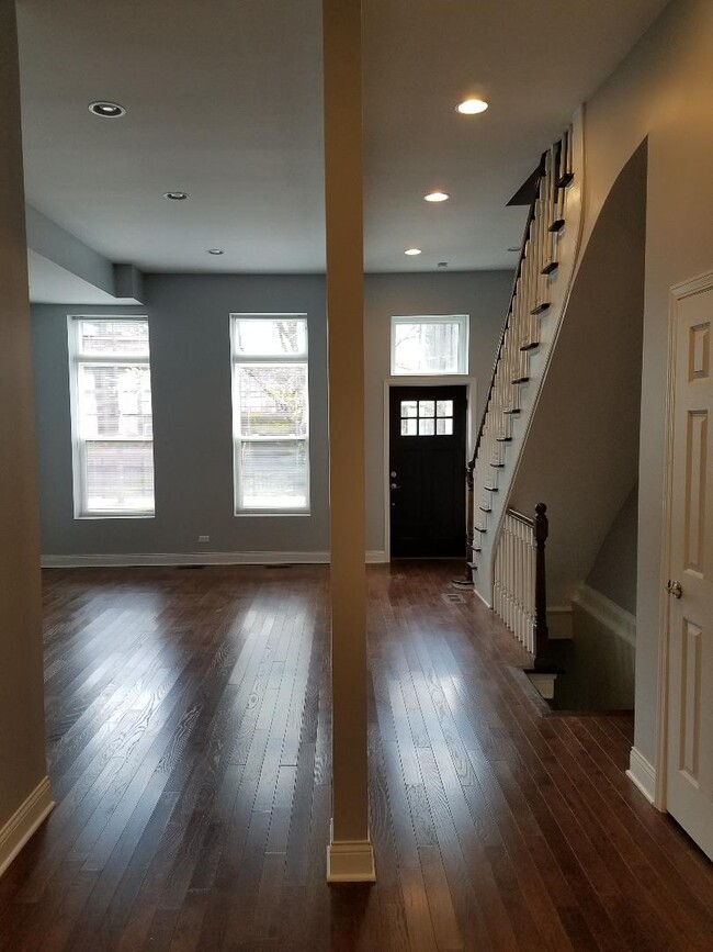 property at 1034 N Orleans St