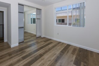 11828 Runnymede St in North Hollywood, CA - Building Photo - Building Photo