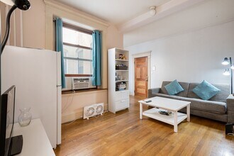 8 Garrison St, Unit 608 in Boston, MA - Building Photo - Building Photo