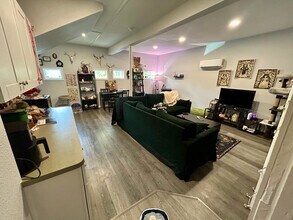 404 Jagoe St, Unit 404A in Denton, TX - Building Photo - Building Photo