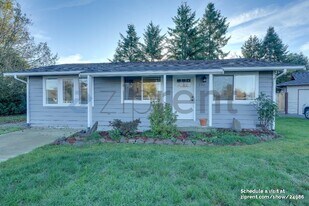 732 Natalie Pl in Enumclaw, WA - Building Photo