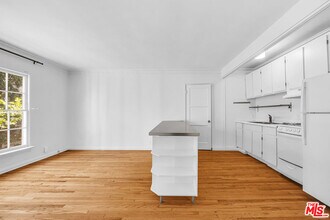 1132-1132 Larrabee St in West Hollywood, CA - Building Photo - Building Photo