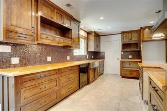 8900 Random Rd in Fort Worth, TX - Building Photo - Building Photo