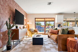 6243 E Pershing Ave in Scottsdale, AZ - Building Photo