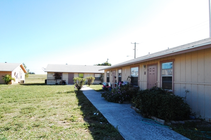 1512-1514 Barton Rd in Lake Worth, FL - Building Photo