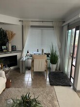 241 E Rice Ranch Rd in Santa Maria, CA - Foto de edificio - Building Photo