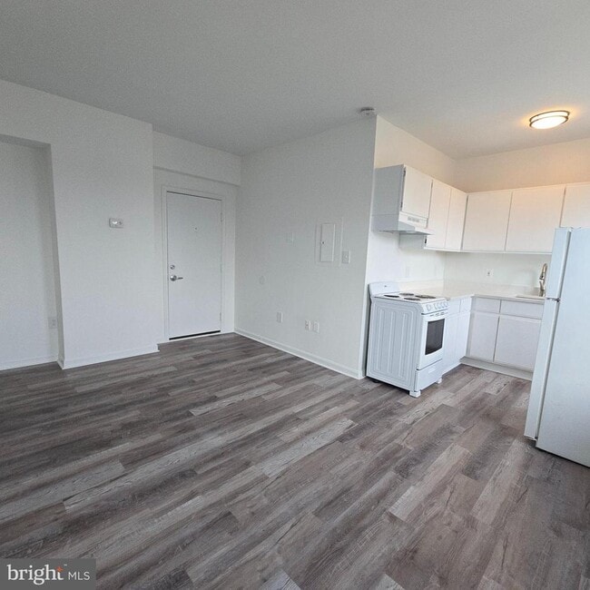 1451 Park Rd NW in Washington, DC - Building Photo - Building Photo