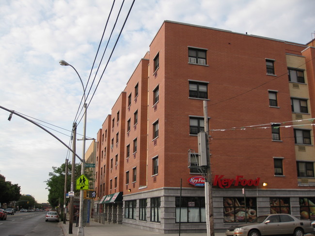Granville Payne in Brooklyn, NY - Foto de edificio - Building Photo
