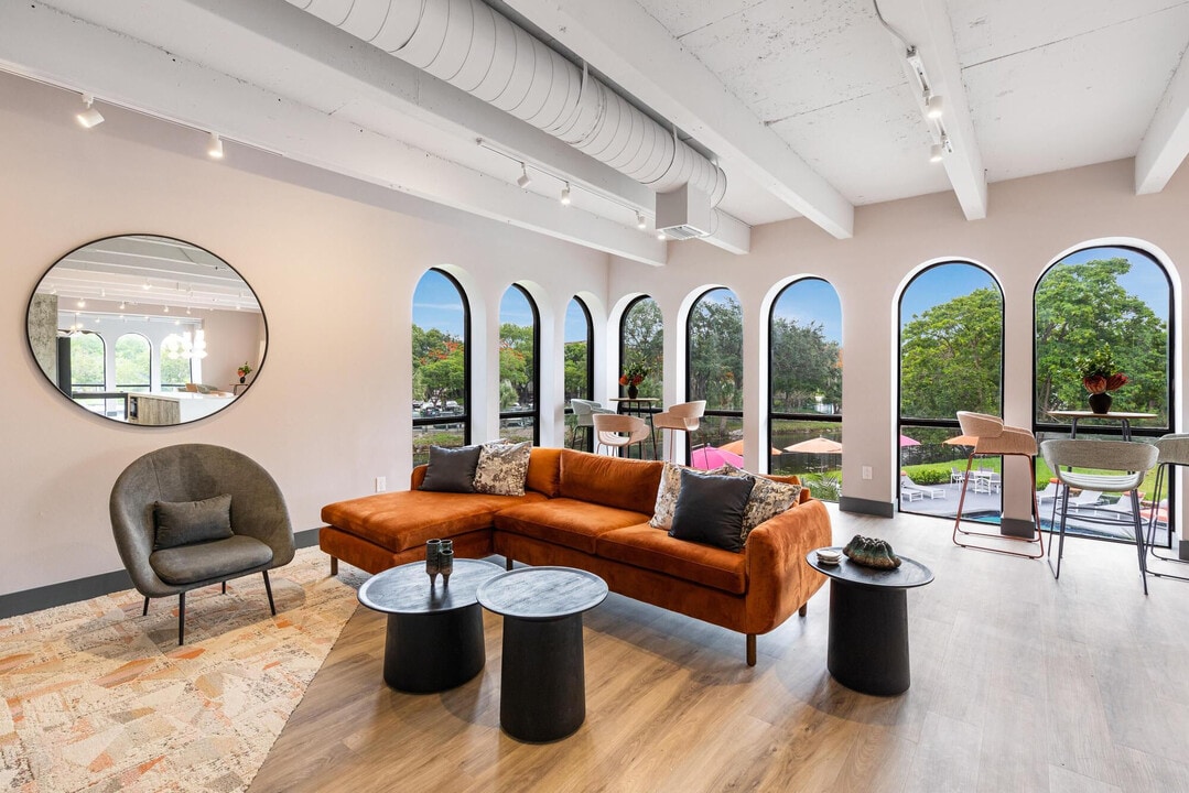 Delamar in Sunrise, FL - Building Photo