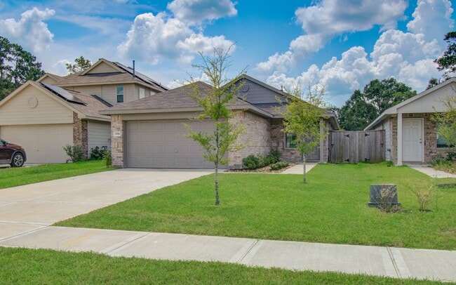 20966 Zuccala Dr in Roman Forest, TX - Building Photo - Building Photo